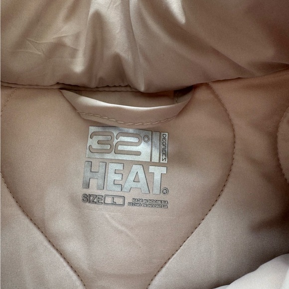 32 Degrees Quilted Jacket - Picture 3 of 4